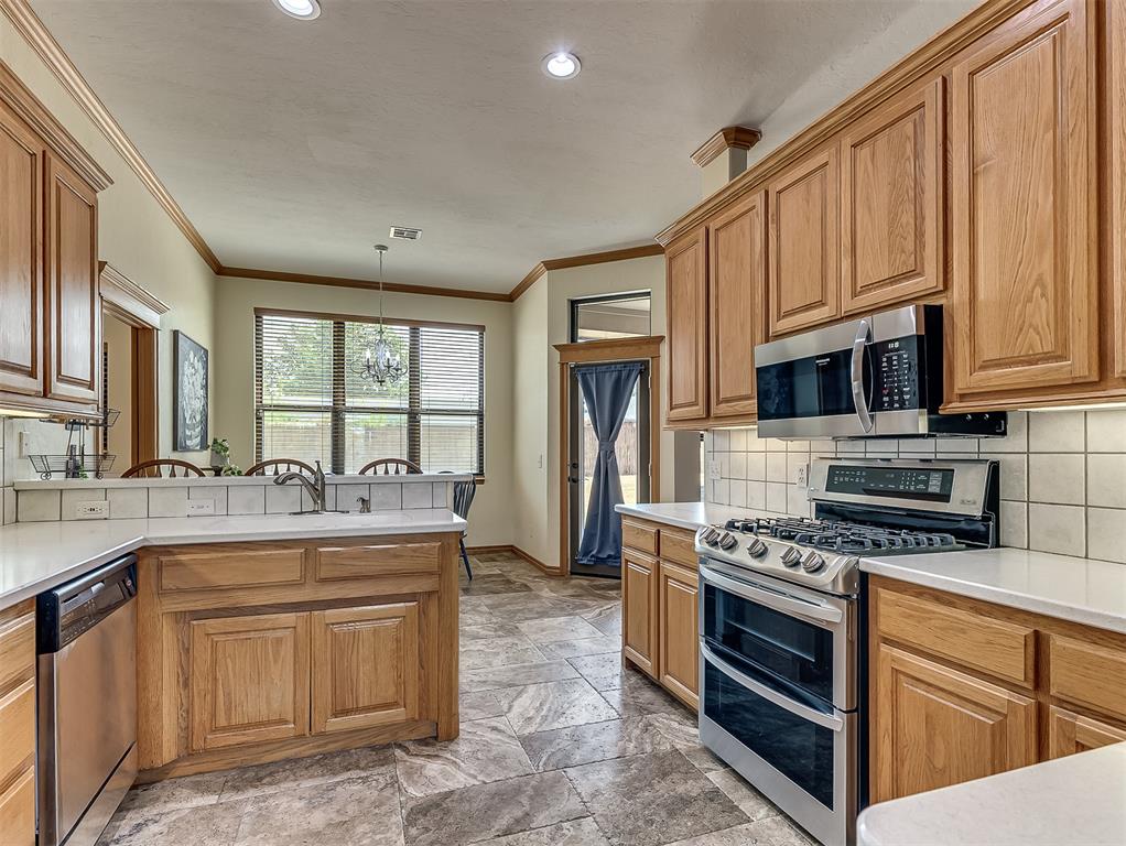 1407 Fairfax Lane Property Photo 19