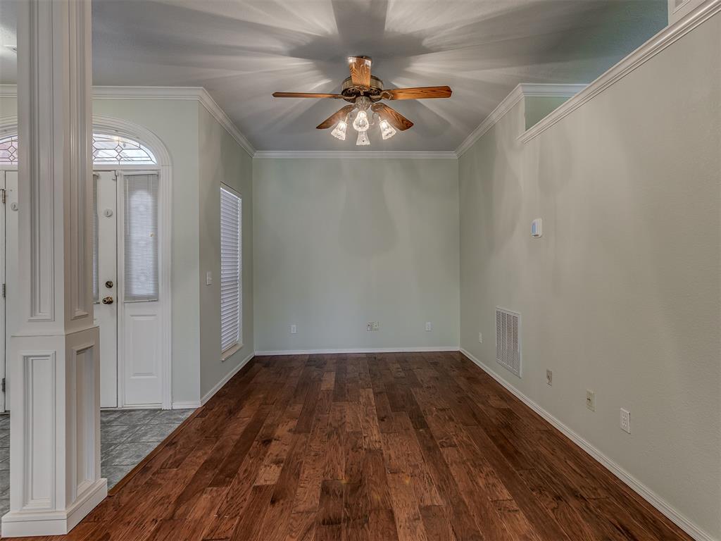 1205 Regency Court Property Photo 6