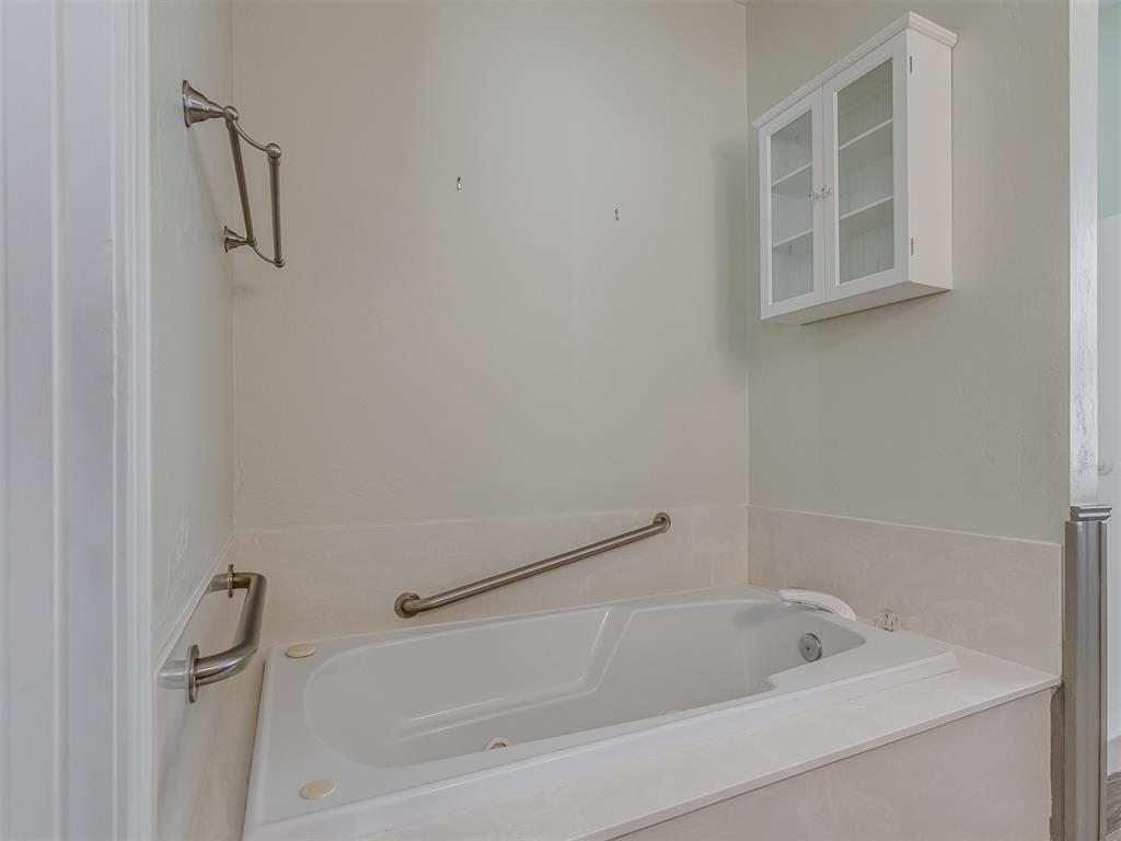 1205 Regency Court Property Photo 18