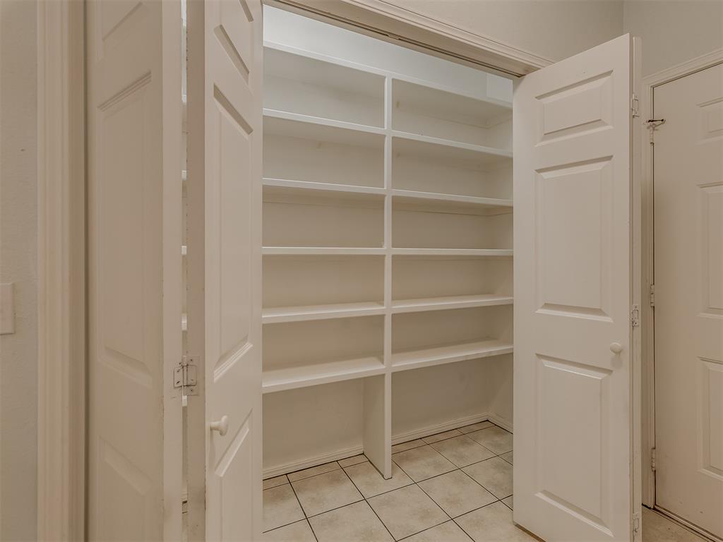1205 Regency Court Property Photo 30