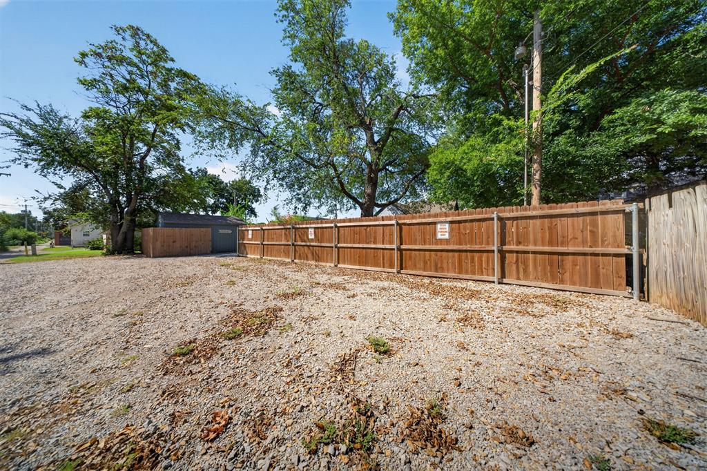 1109 S Main Street Property Photo 35