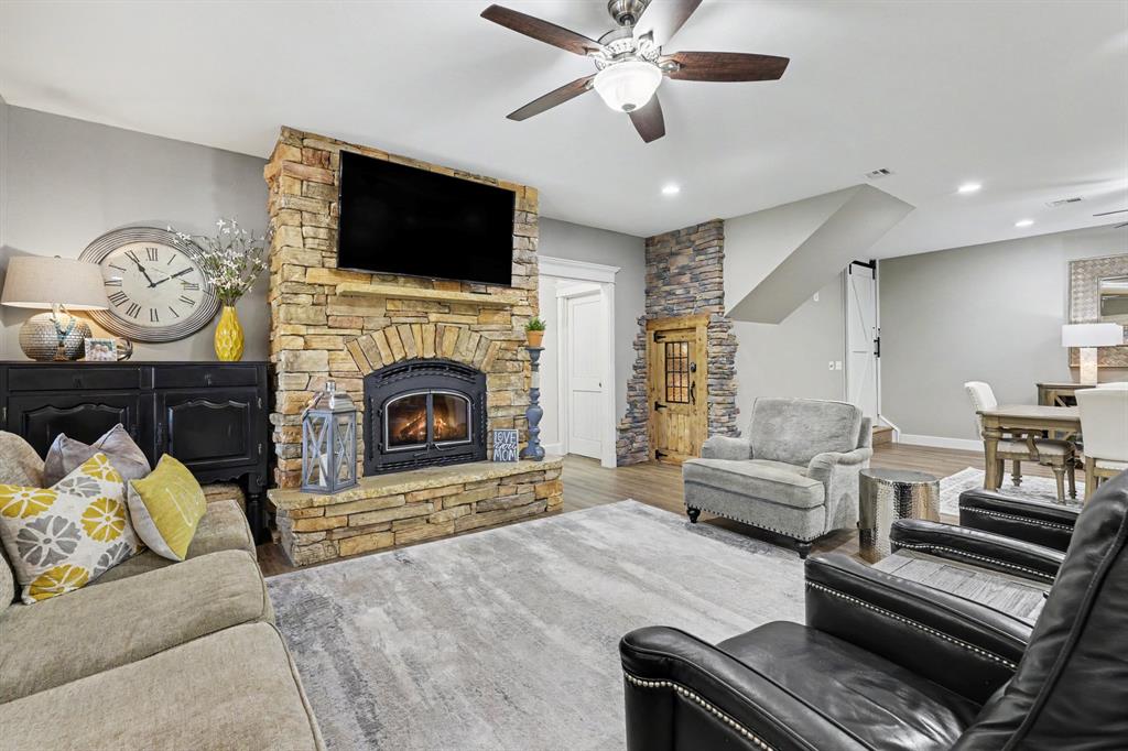3883 Tiffany Circle Property Photo 29