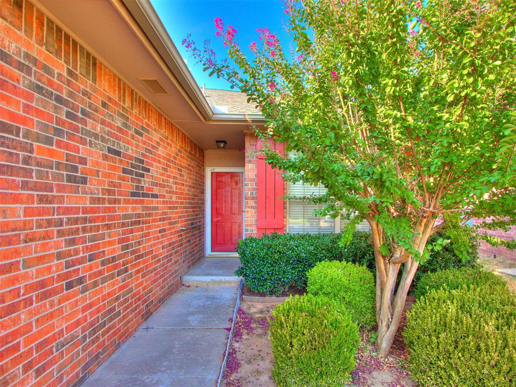 513 Sw 124th Place Property Photo 4