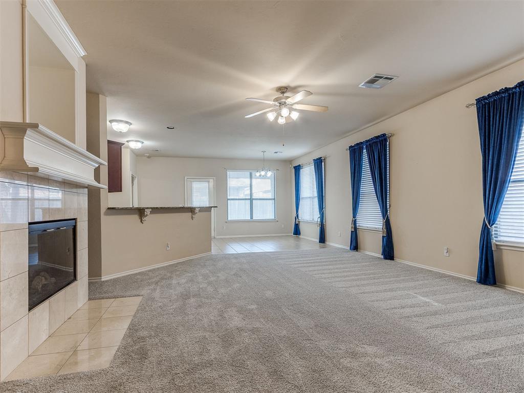 513 Sw 124th Place Property Photo 7