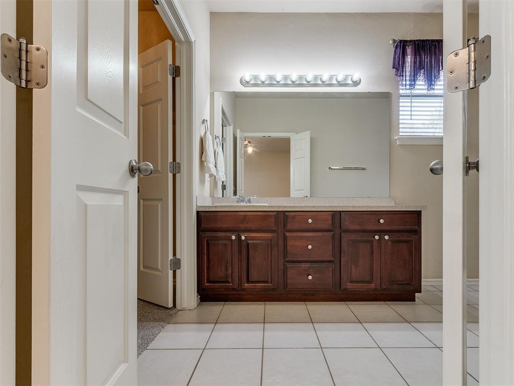 513 Sw 124th Place Property Photo 24