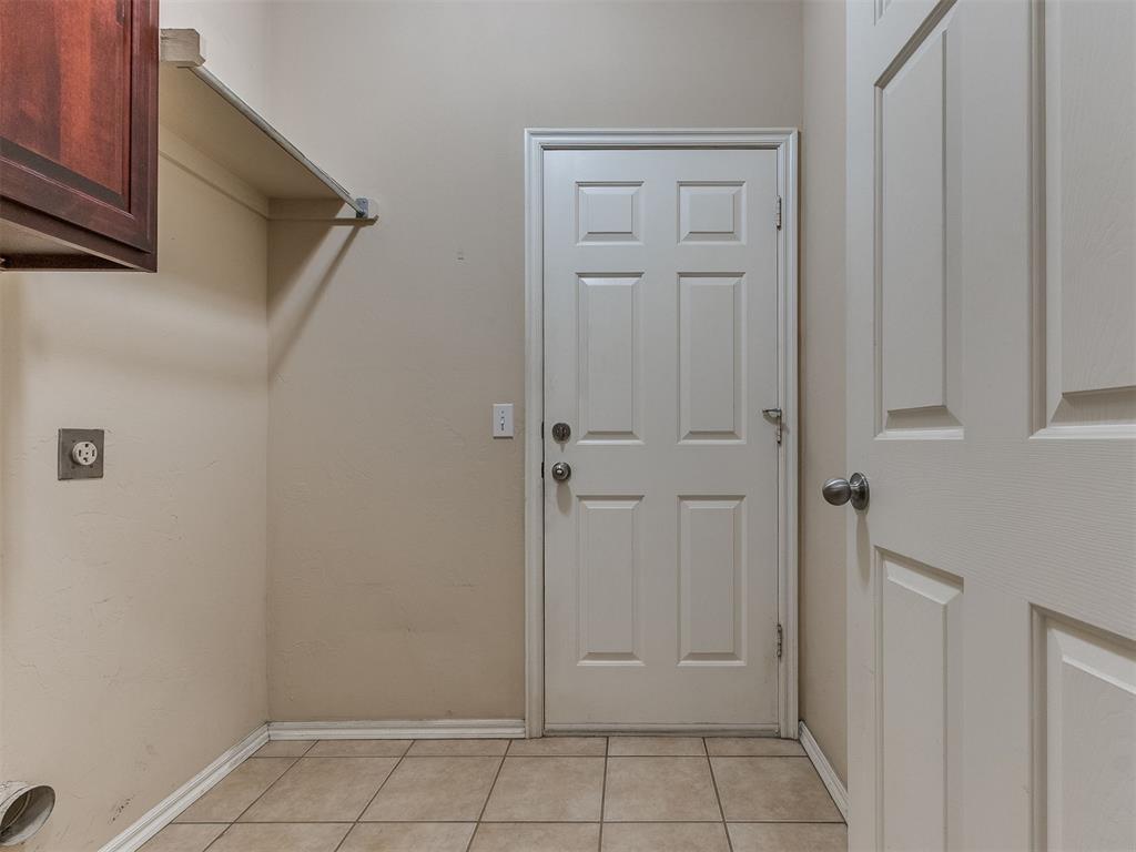 513 Sw 124th Place Property Photo 28