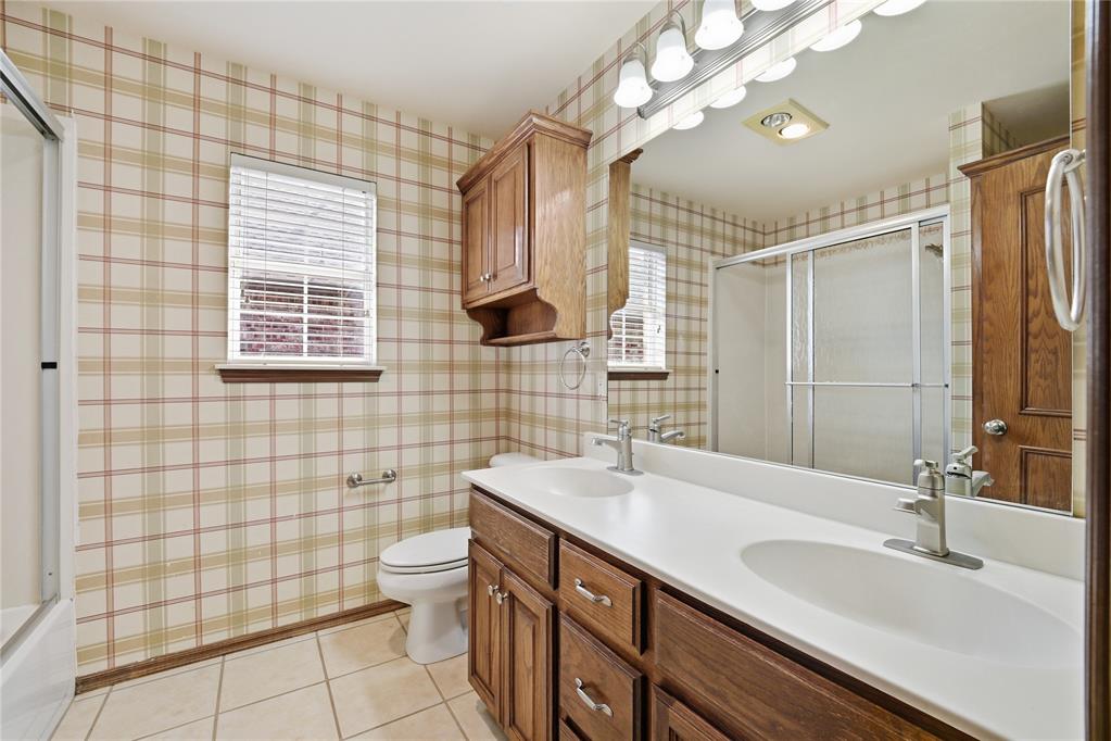 21633 Long Trail Property Photo 29