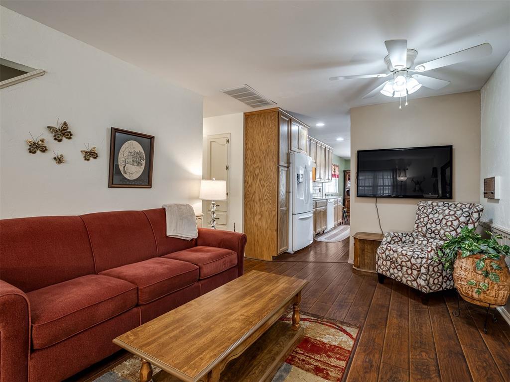 6421 N Libby Avenue Property Photo 10