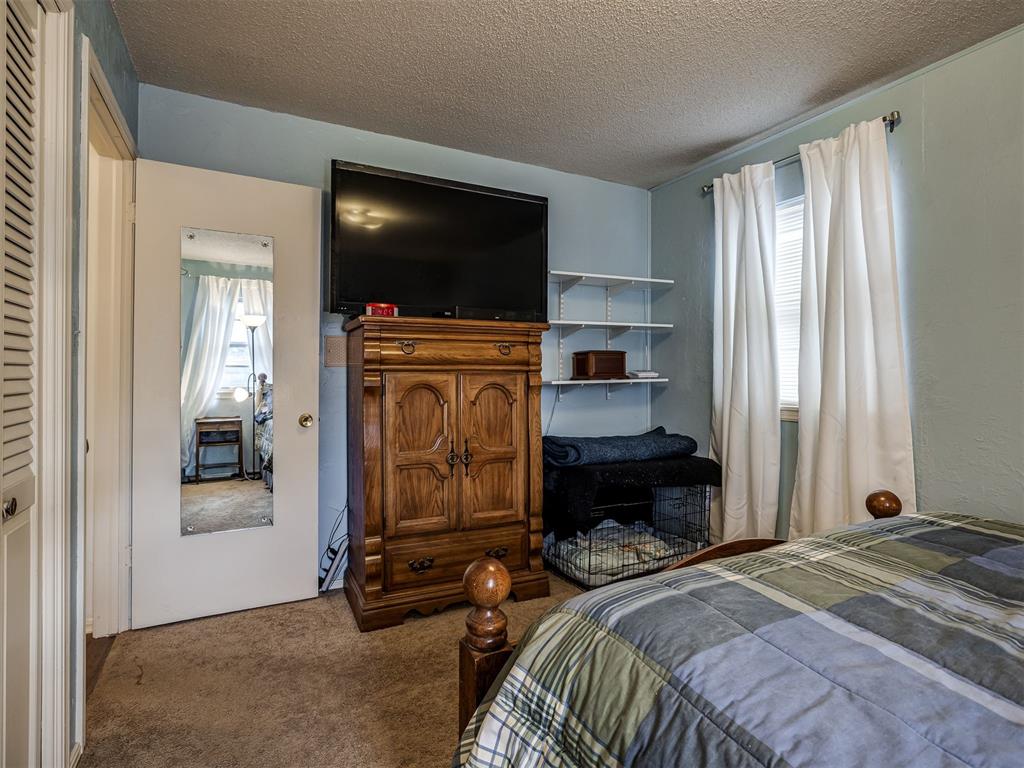 6421 N Libby Avenue Property Photo 22