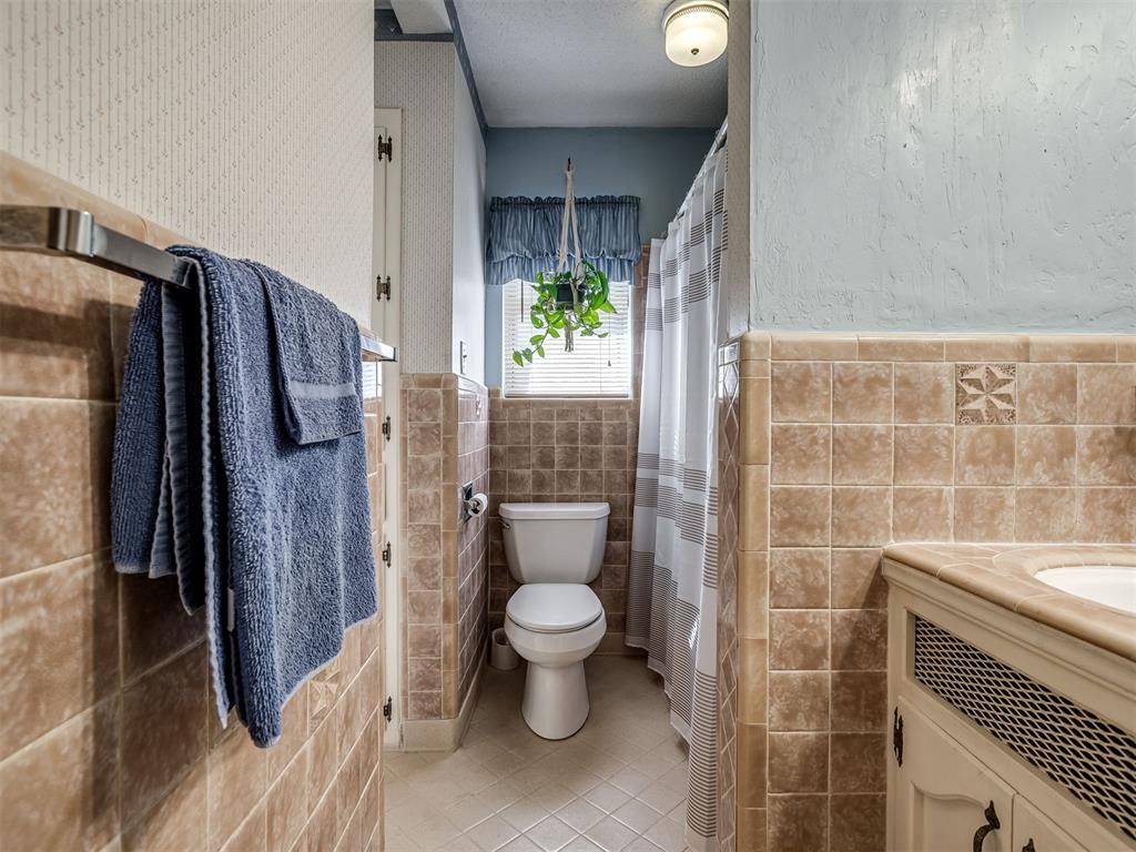 6421 N Libby Avenue Property Photo 24