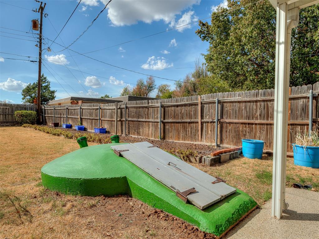 6421 N Libby Avenue Property Photo 44