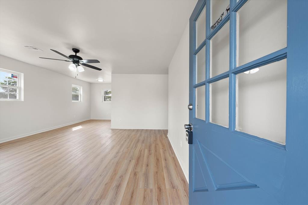 23061 County Road 1377 Property Photo 6