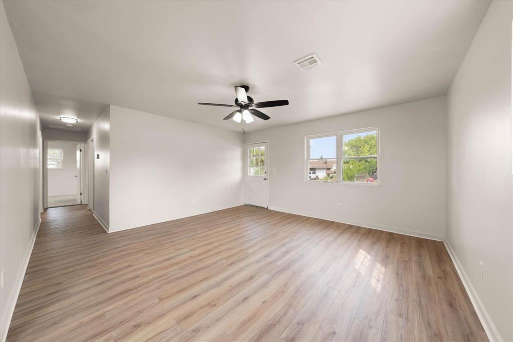 23061 County Road 1377 Property Photo 9