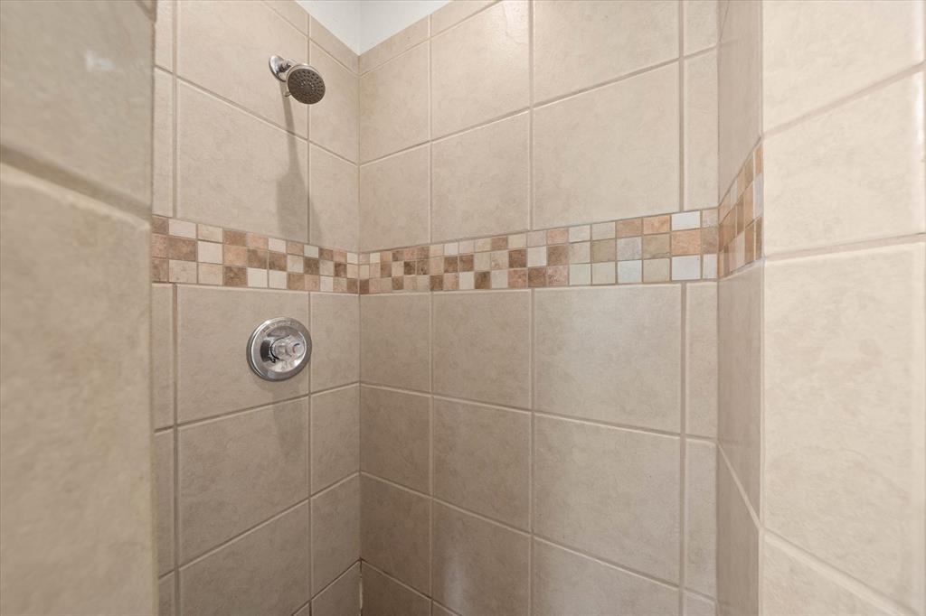 23061 County Road 1377 Property Photo 24