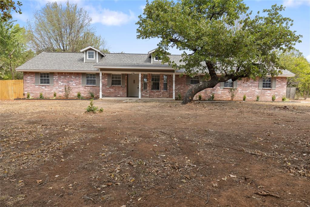 1741 Elmwood Lane Property Photo 1