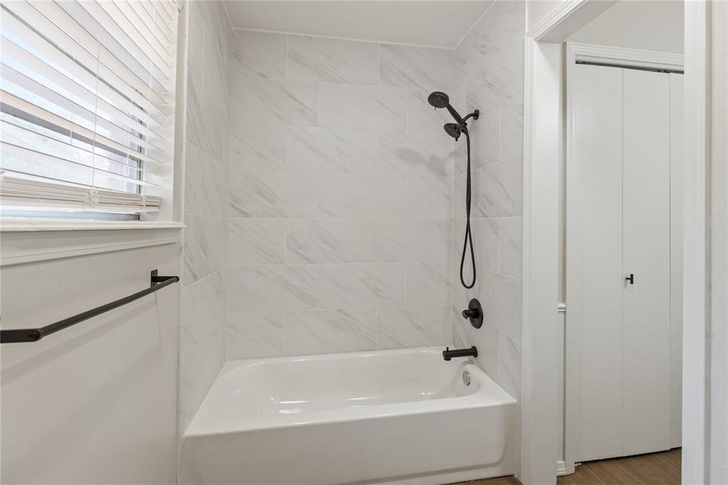 1741 Elmwood Lane Property Photo 23