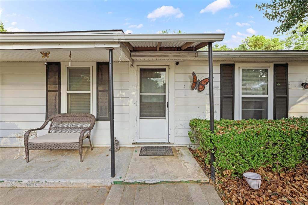 620 Oakridge Drive Property Photo 4