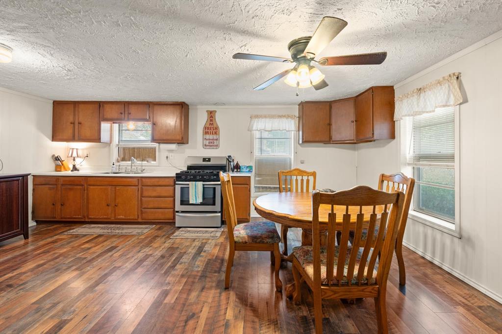 620 Oakridge Drive Property Photo 7
