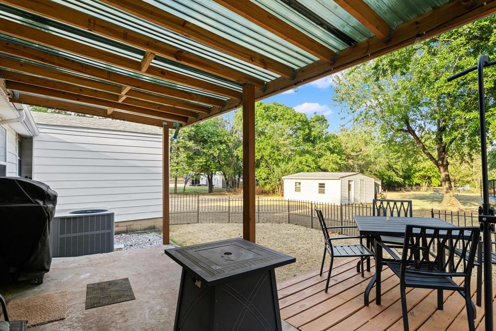 620 Oakridge Drive Property Photo 21
