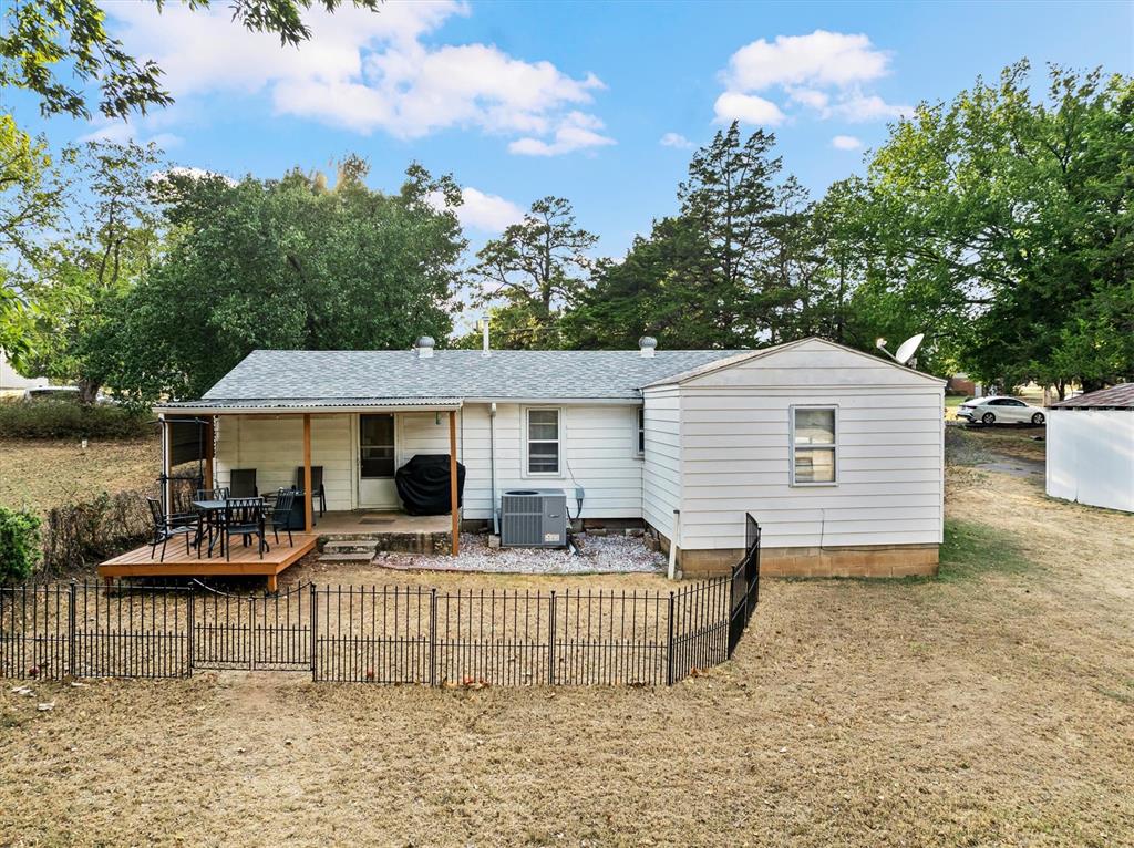 620 Oakridge Drive Property Photo 24