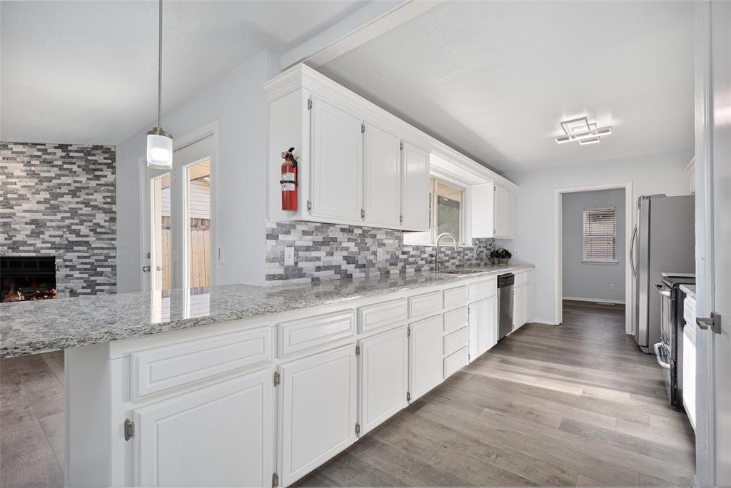 2613 Sw 97th Street Property Photo 13