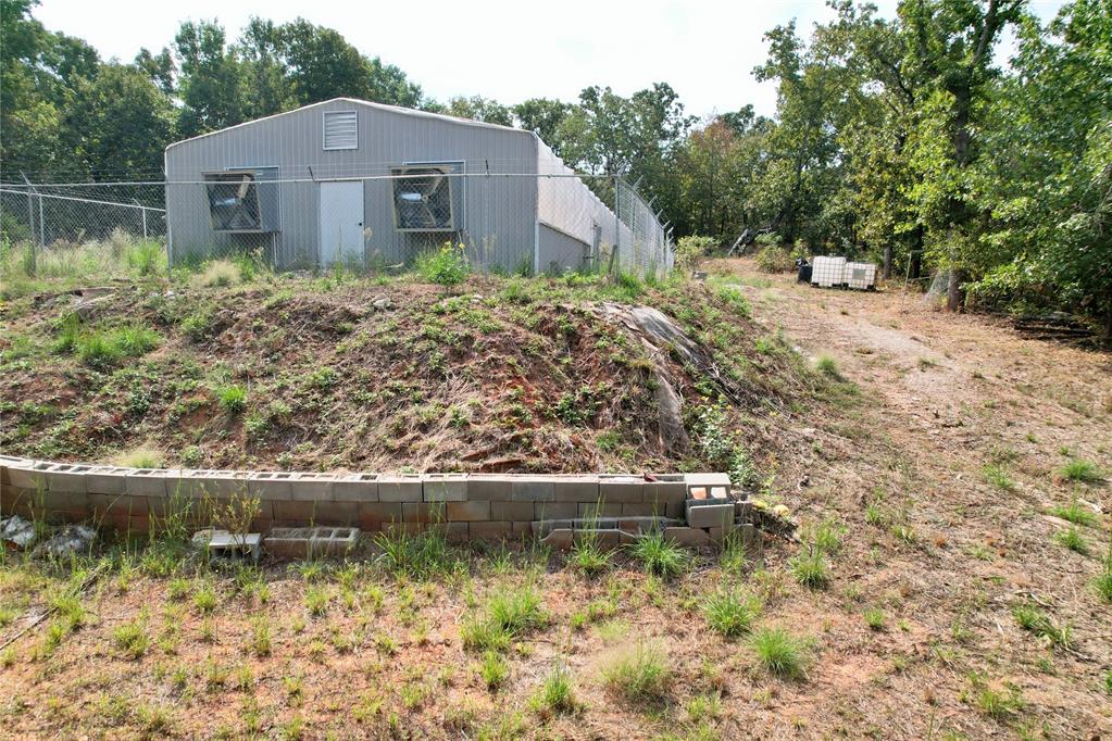 7675 Peaceful Oaks Lane Property Photo 46