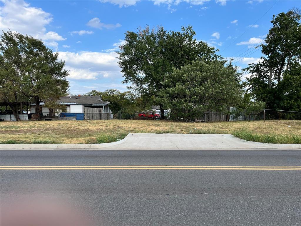 3308 S Agnew Avenue Property Photo 2