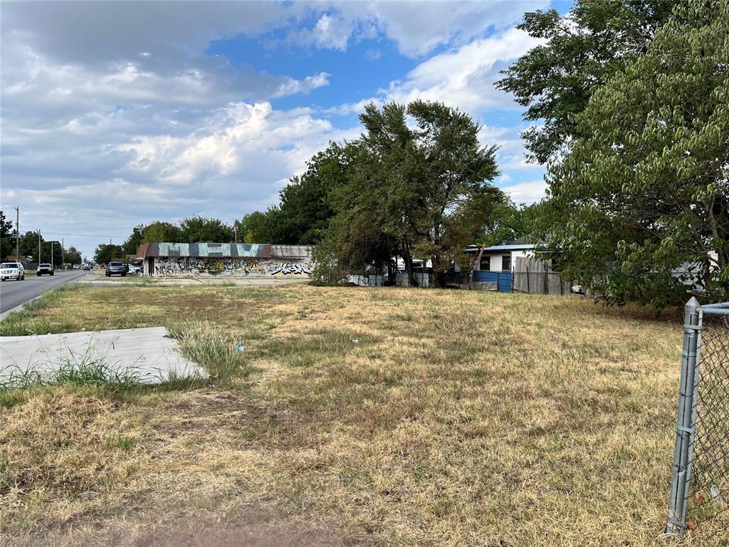 3308 S Agnew Avenue Property Photo 4