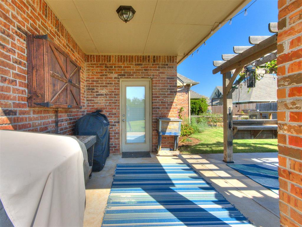 304 Clementine Road Property Photo 34