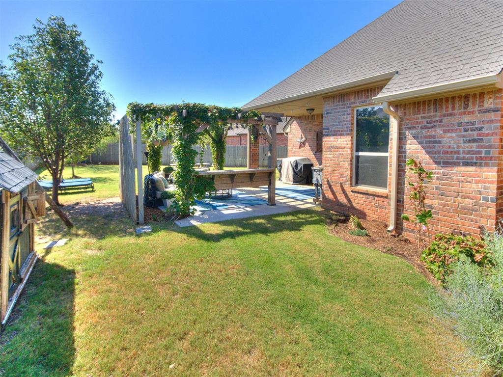 304 Clementine Road Property Photo 40