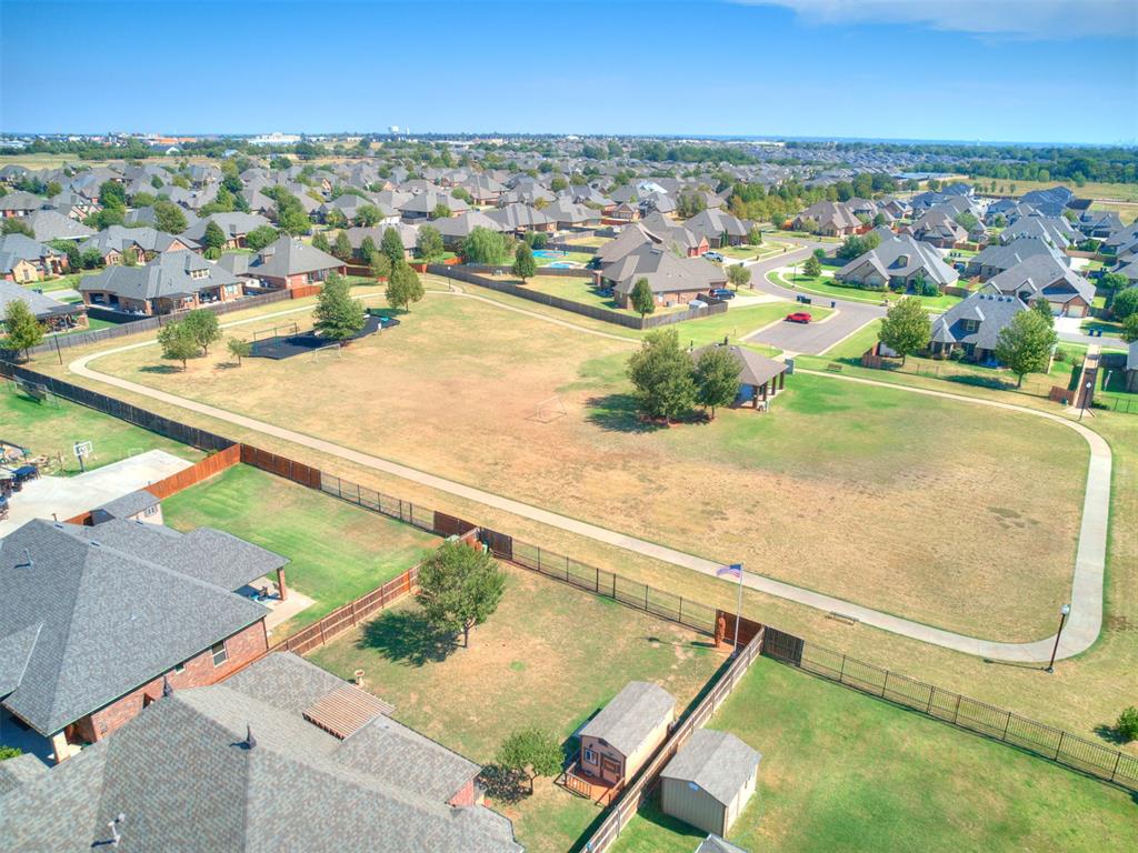 304 Clementine Road Property Photo 41