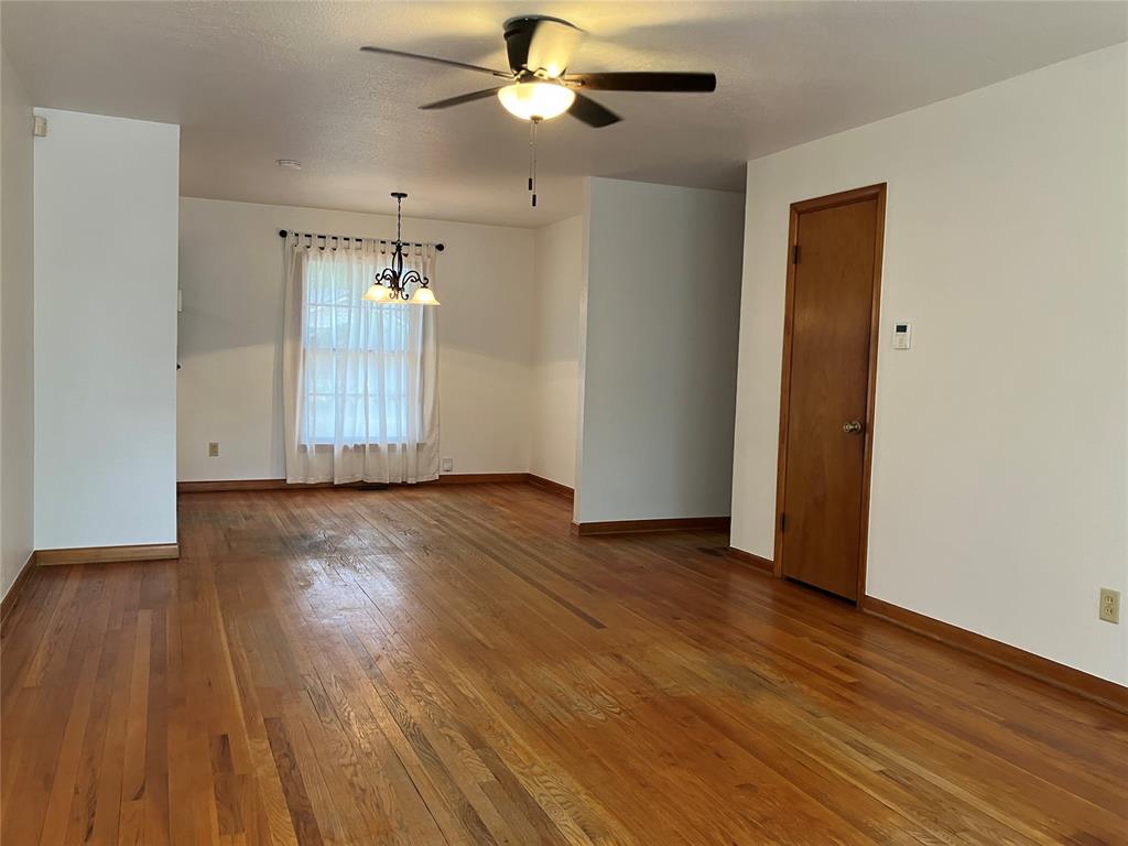 825 E Bouse Drive Property Photo 6