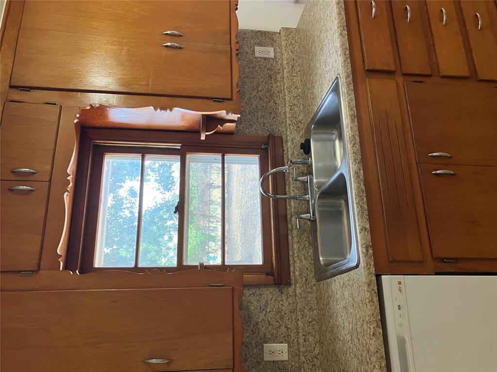 825 E Bouse Drive Property Photo 11