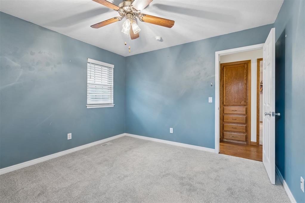 3620 N Ridgewood Drive Property Photo 12