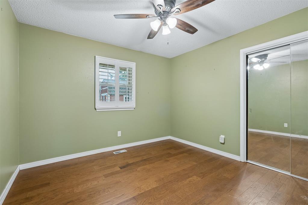 3620 N Ridgewood Drive Property Photo 15
