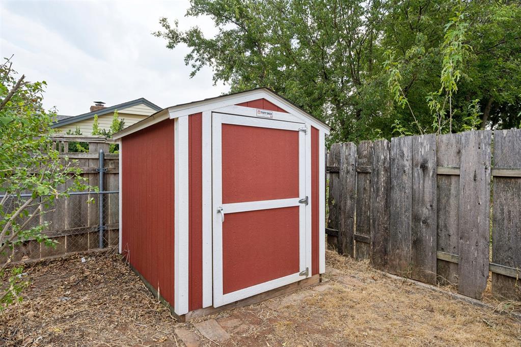 3620 N Ridgewood Drive Property Photo 25
