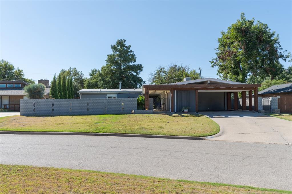 3812 Nw 69th Street Property Photo 1