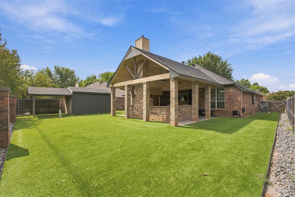 309 Winston Drive Property Photo 16
