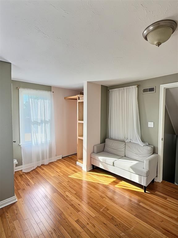 1701 Albany Avenue Property Photo 16