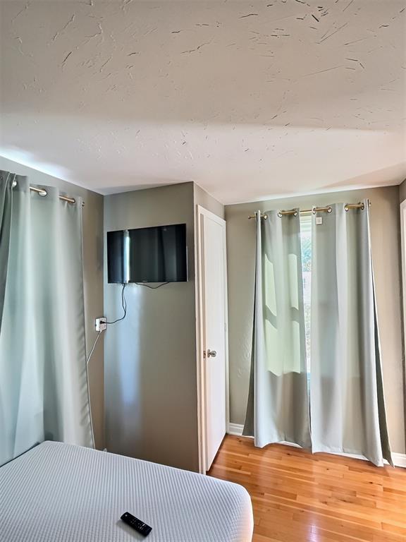 1701 Albany Avenue Property Photo 18