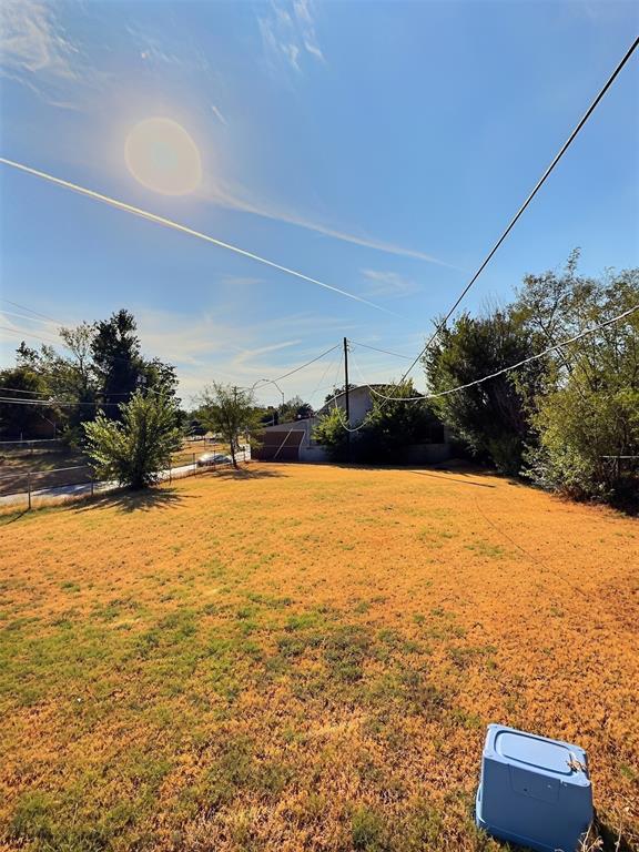 1701 Albany Avenue Property Photo 28
