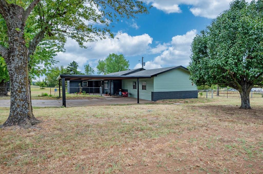 329131 E Lincoln Street Property Photo 4