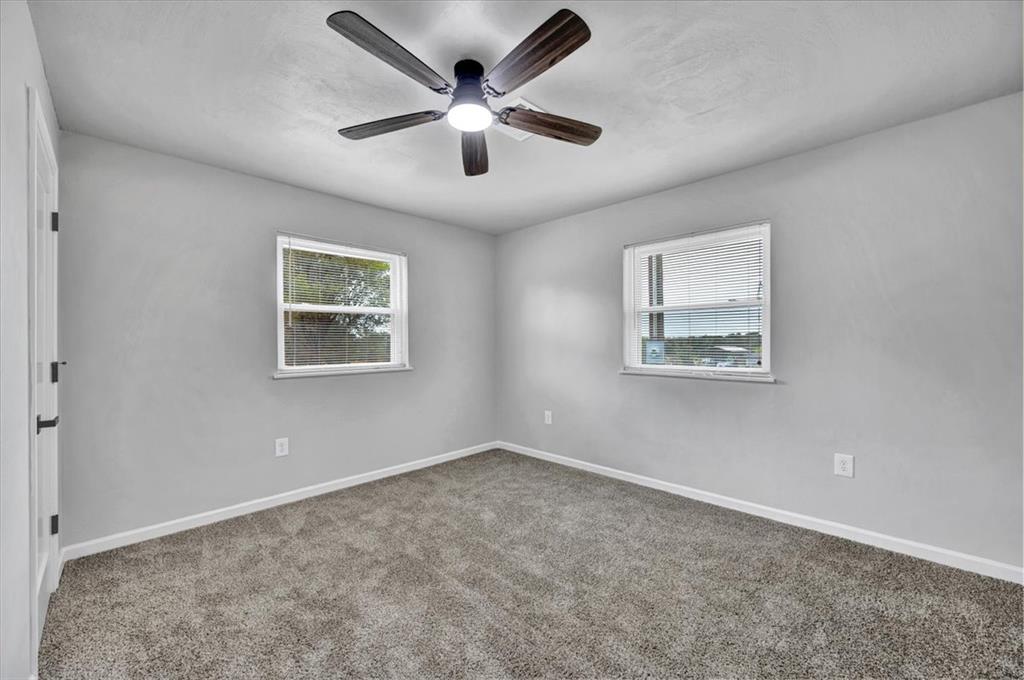 329131 E Lincoln Street Property Photo 42