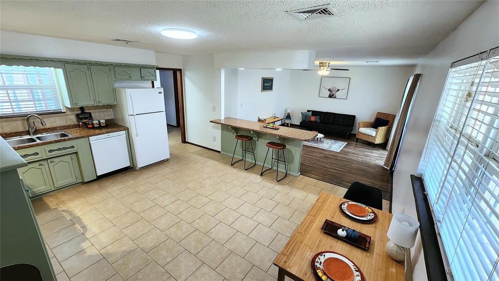 720 Briarcrest Drive Property Photo 18