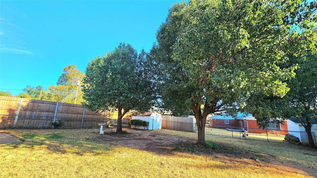 720 Briarcrest Drive Property Photo 40