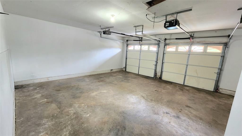 720 Briarcrest Drive Property Photo 42