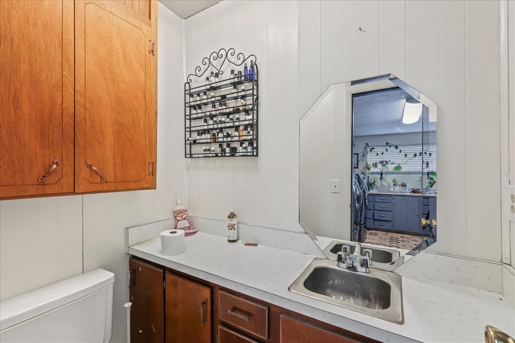 234 Westside Drive Property Photo 22