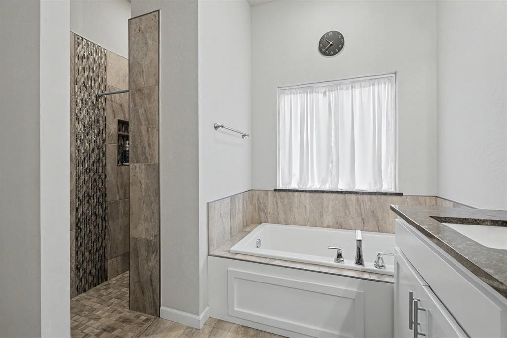 14712 Frankston Drive Property Photo 16