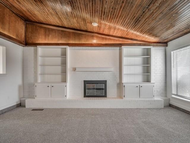 1819 Lakehurst Drive Property Photo 6