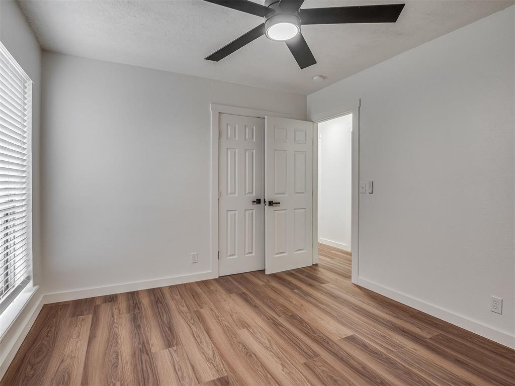 1819 Lakehurst Drive Property Photo 17